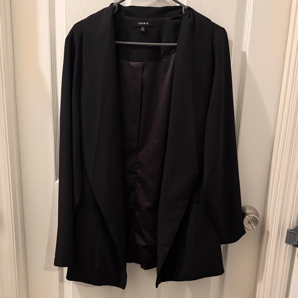 Torrid Women's Elegant Black Blazer